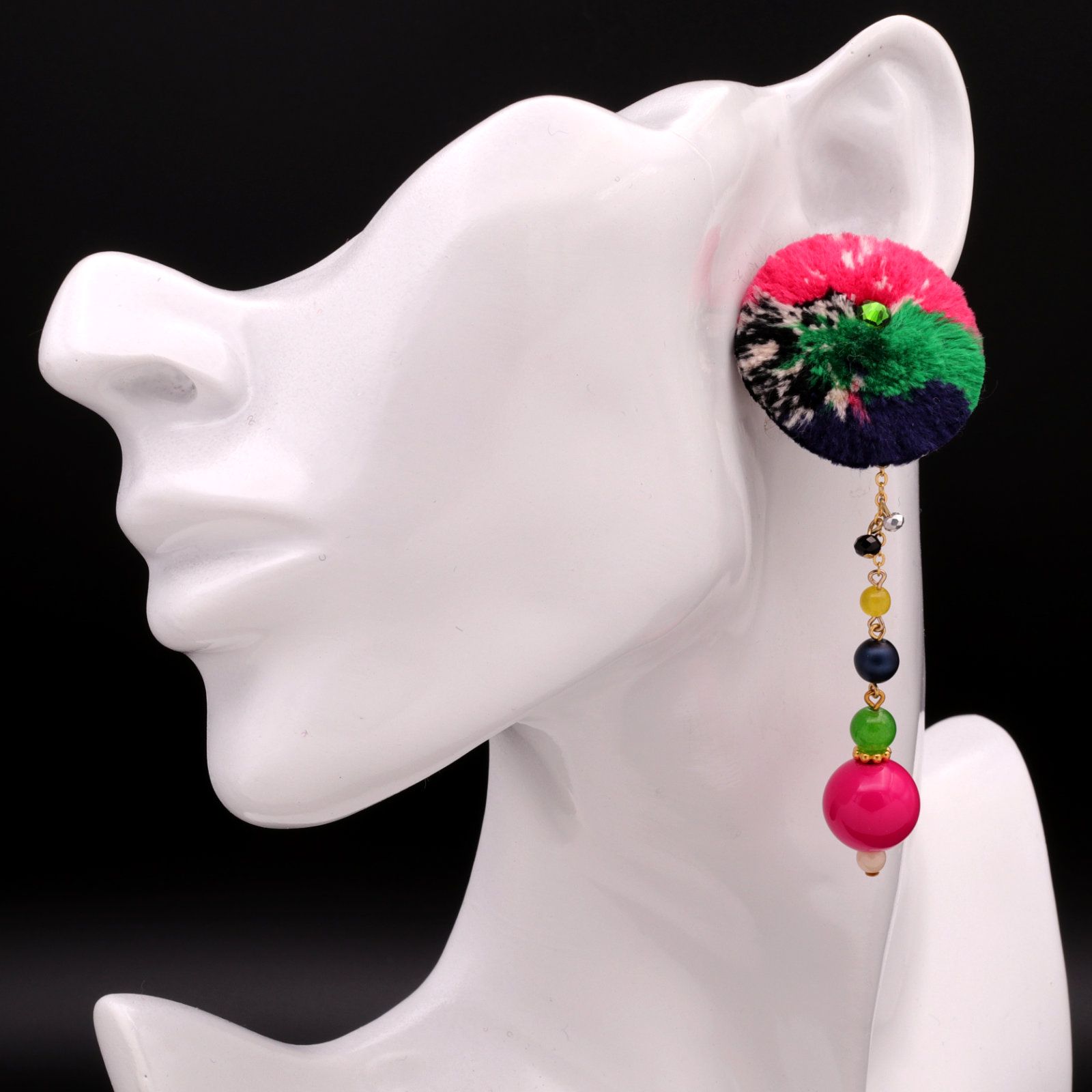 「TRIBO Beads」ピアス