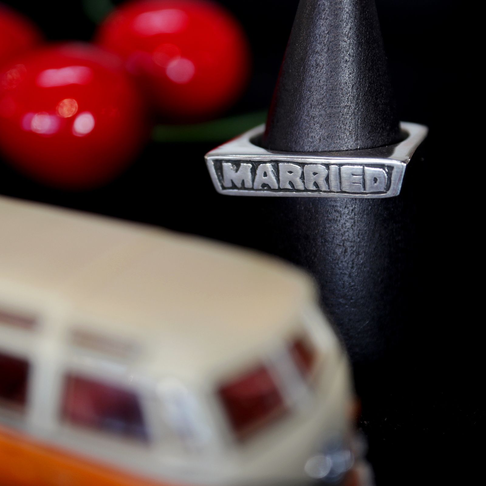 「The Married Ring」リング