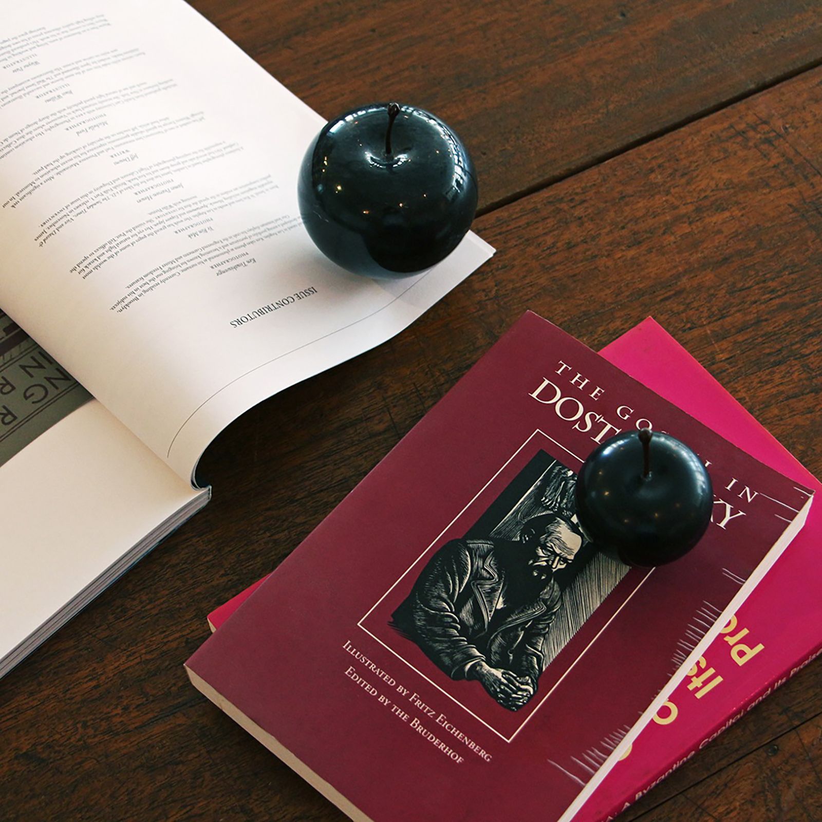 「Marble Apple Large」Black