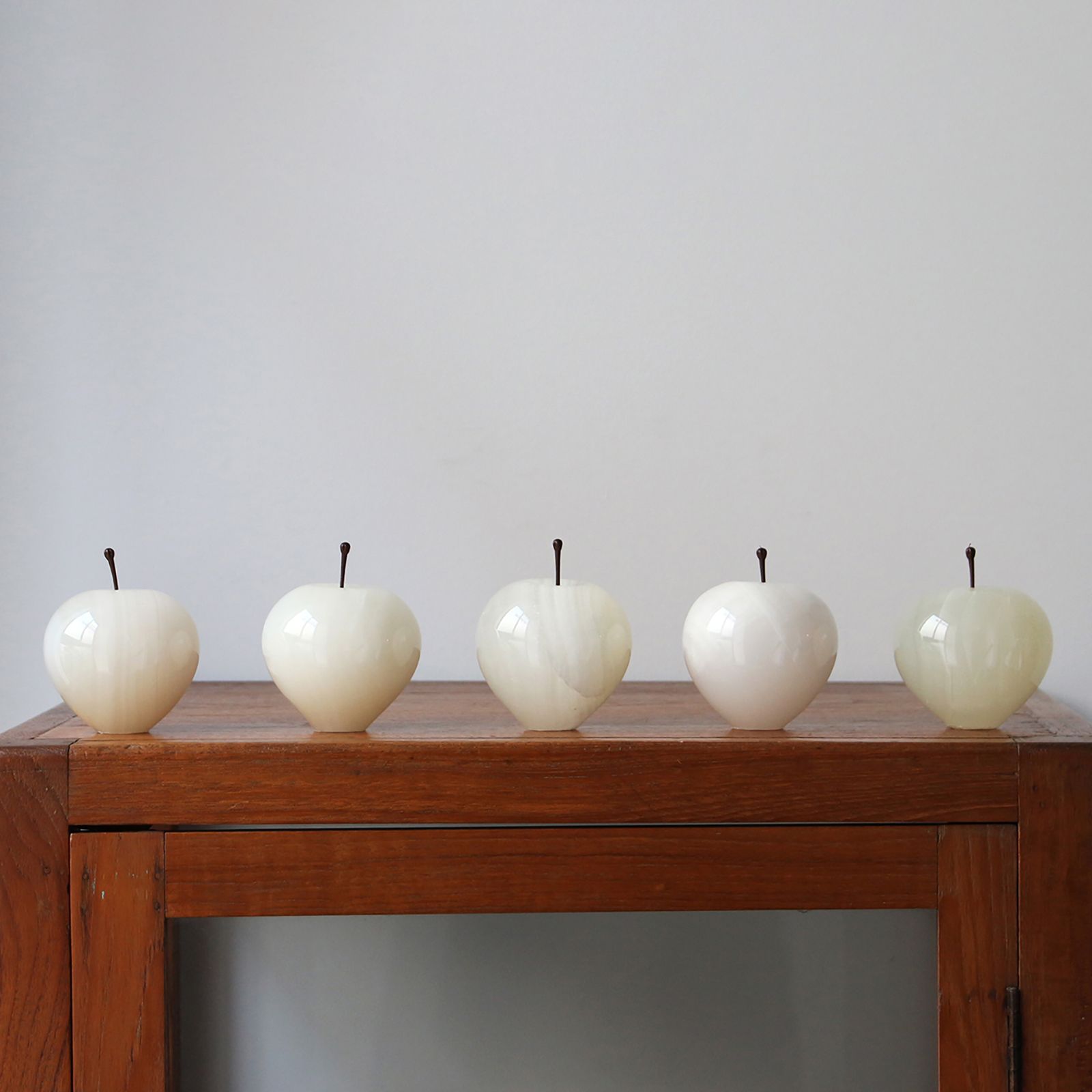「Marble Apple Large」White