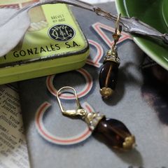 「ツイストバレルグリッター」ピアス フランス