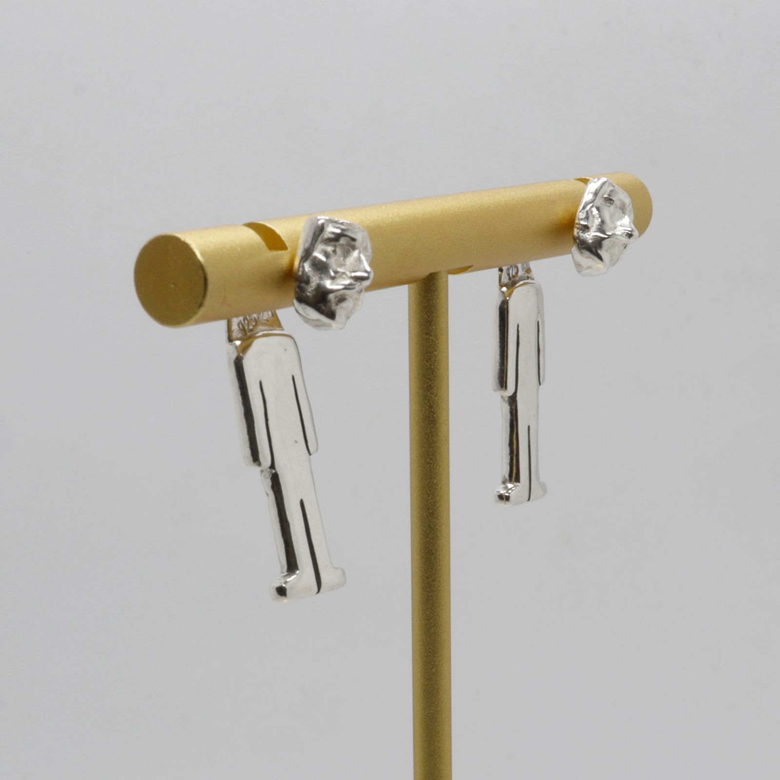 「Ear Man Earring」ピアス