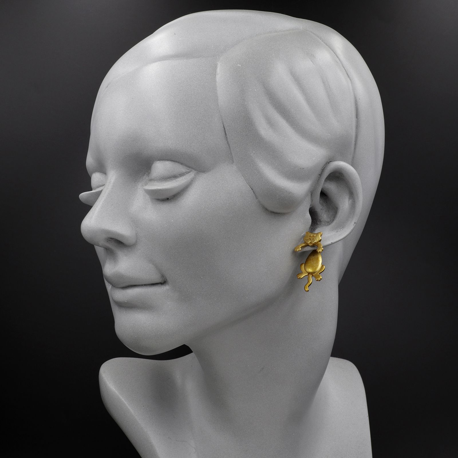 「スイングファニーキャッツ」ピアス フランス