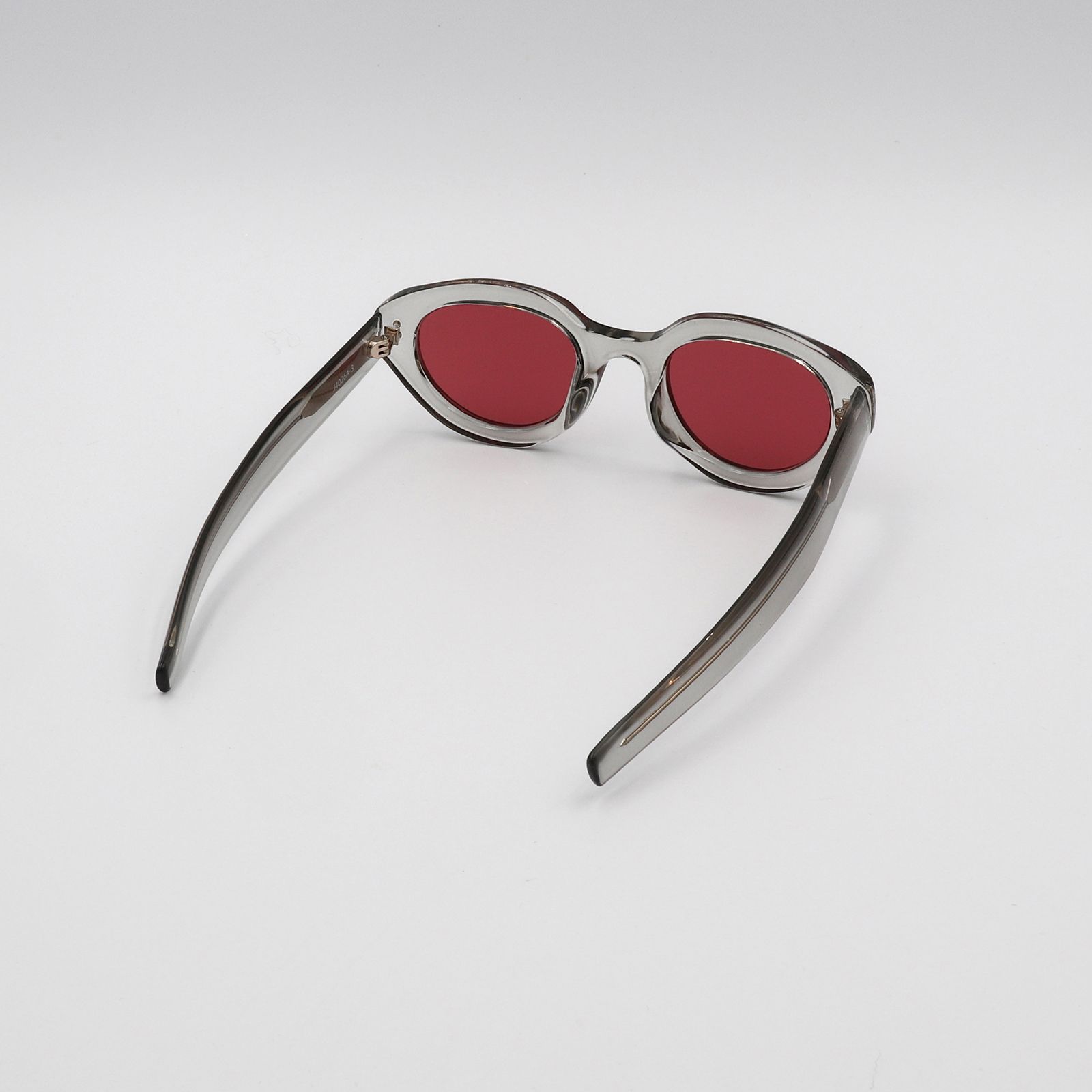 「Vanessa」Sunglasses Gray × Red Lens