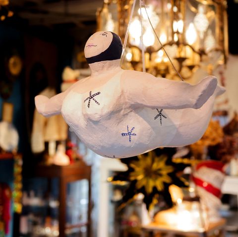 PAPIER MACHE HANGING DIVER WHITE 【BATELA】