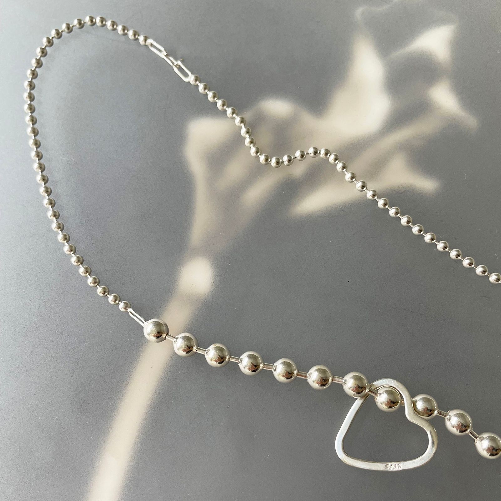 「HEART CHOKER NECKLACE」ネックレス