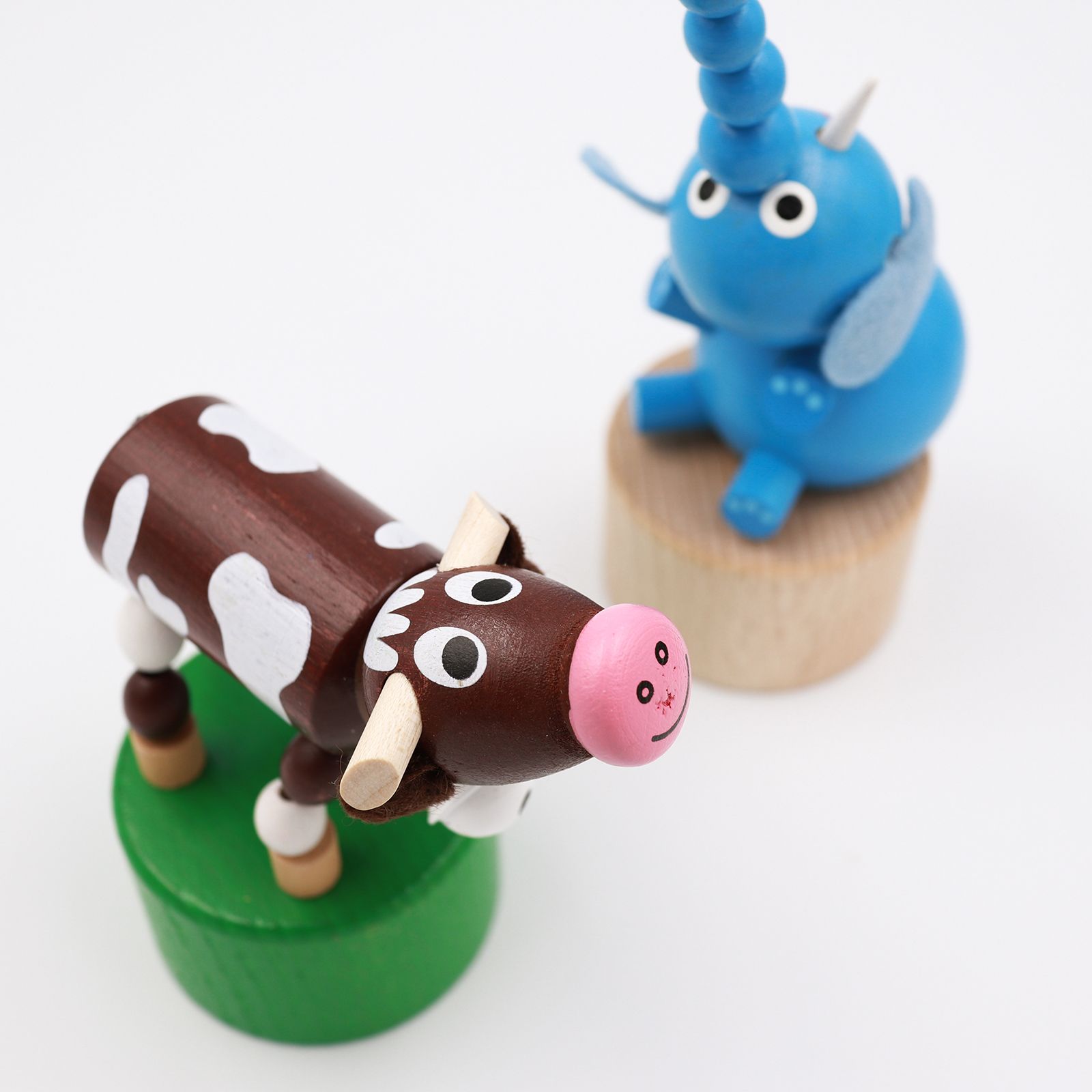 「Cow」DETOA Wooden Push Toy