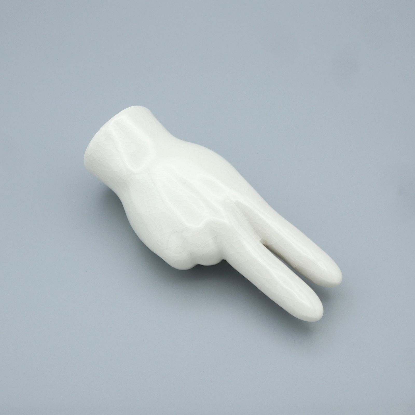 Porcelain Hand Objet “Peace”