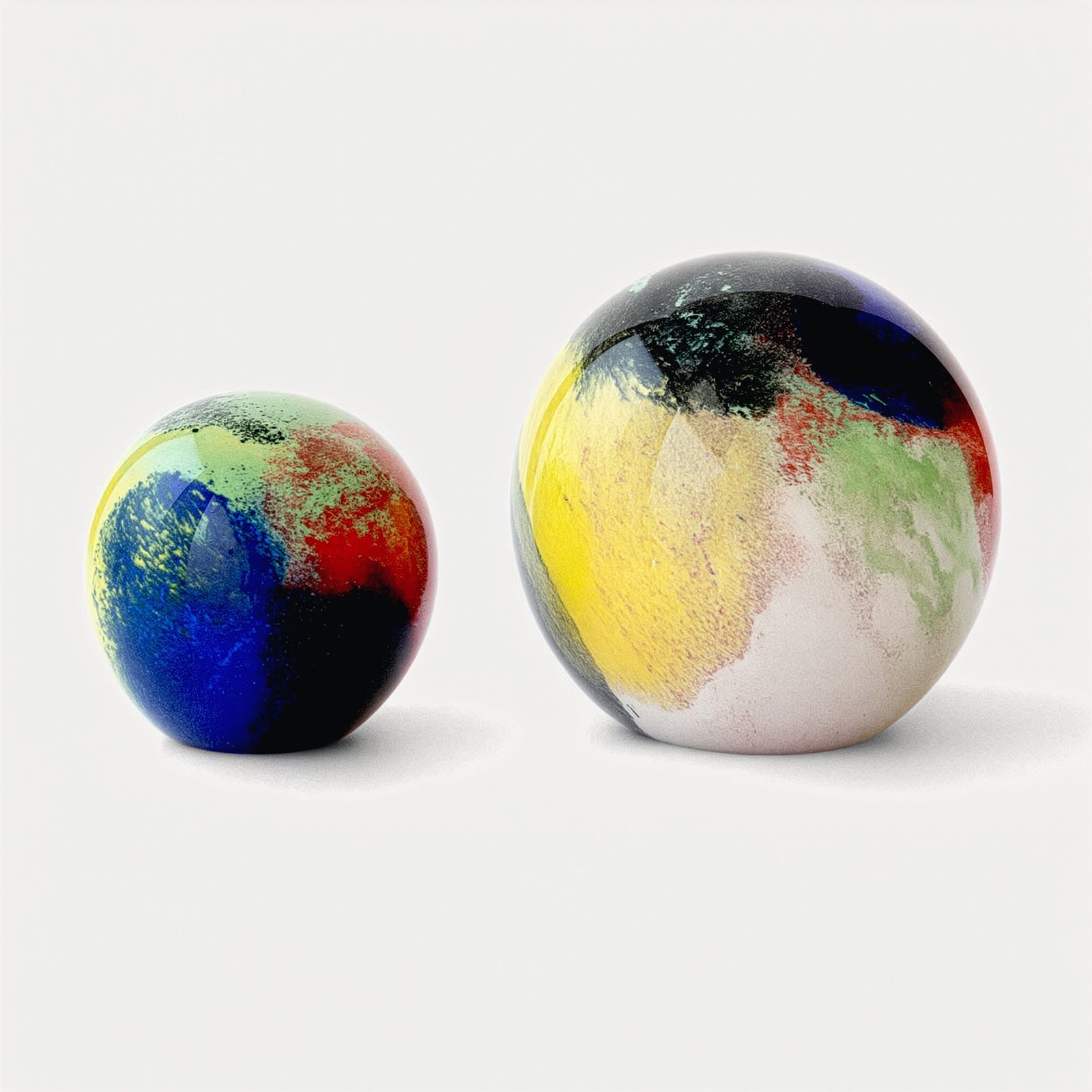 ABSTRACT GLASS BALL L Blue