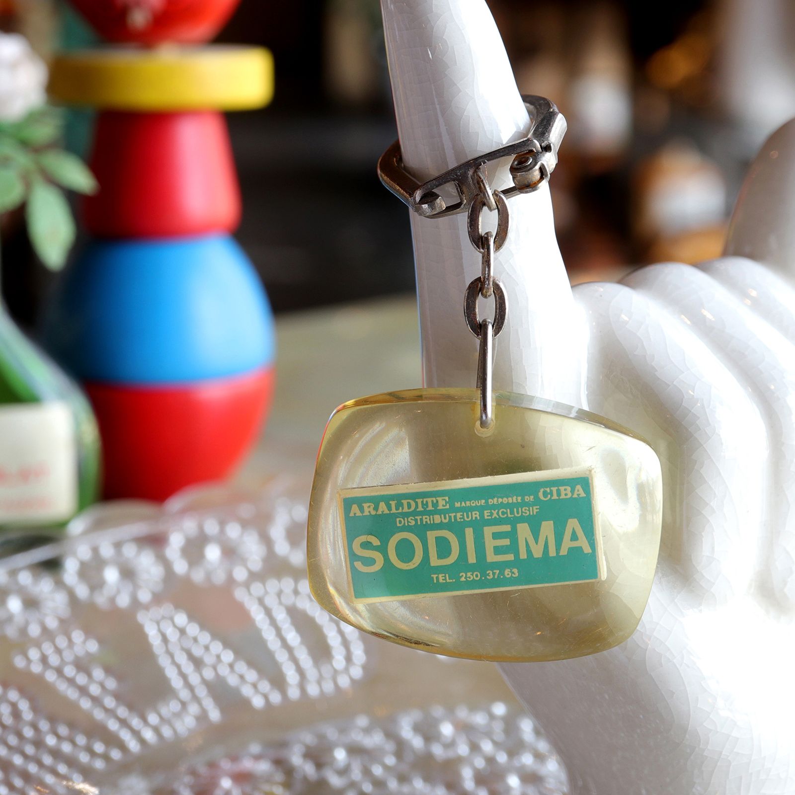 ARALDITE/SODIEMA 接着剤 フレンチキーホルダー