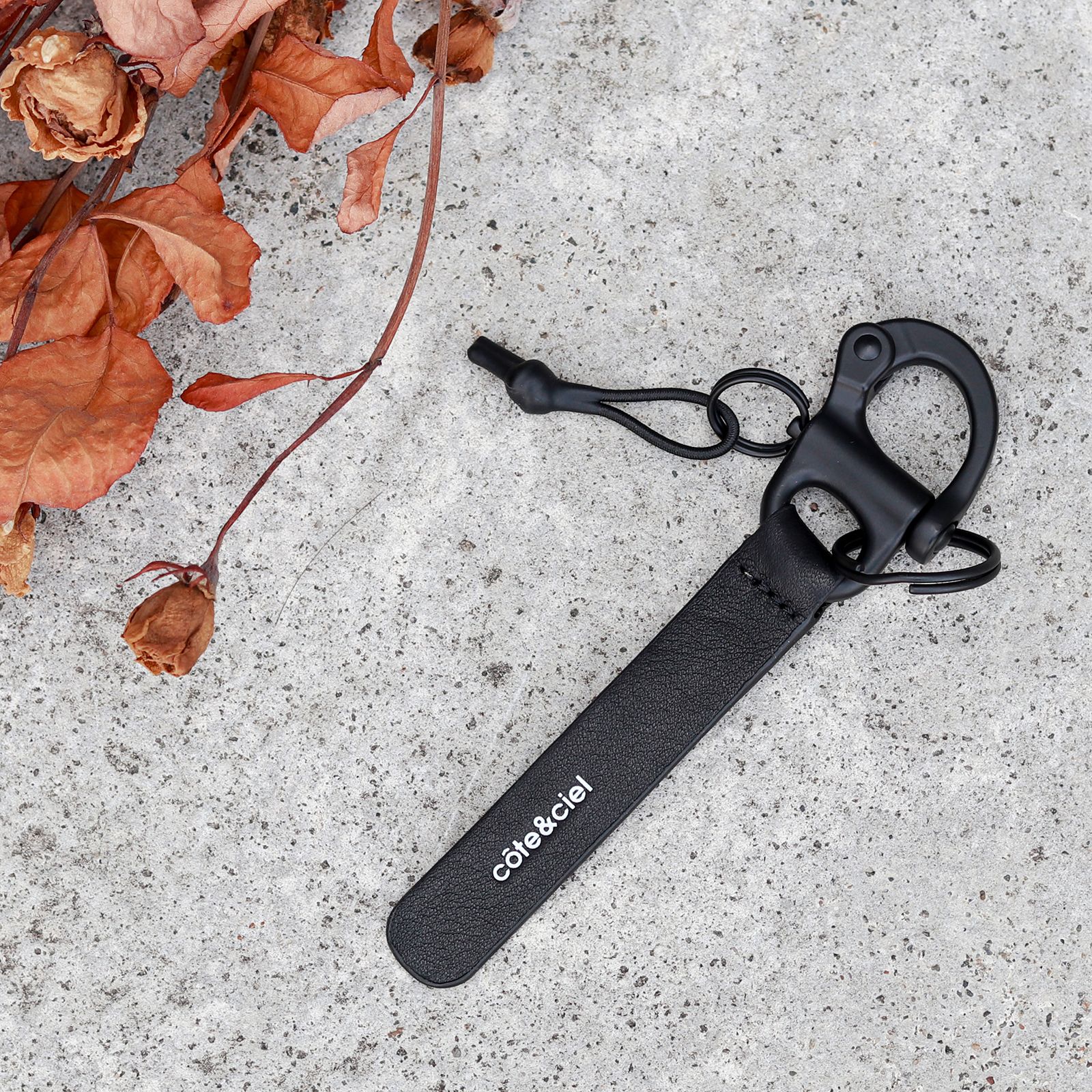 キーホルダー・キーリング COTEetCIEL LetGo Leather Keychain 29066 Black 楽天市場】cote&ciel コートエシエル LETGO PETITS BLACK