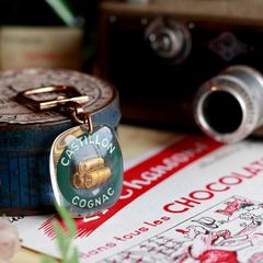CASTILLON COGNAC カスティヨン コニャック ブルボンキーホルダー