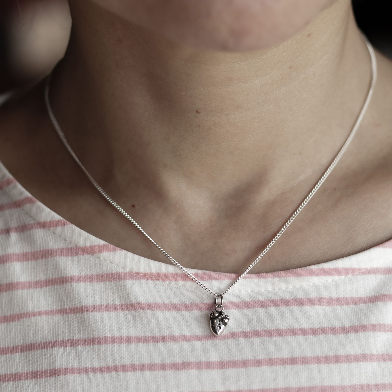 「Tiny Heart Necklace」ネックレス