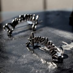 「MESSAGE EARCLIP AWESOME」イヤーカフ