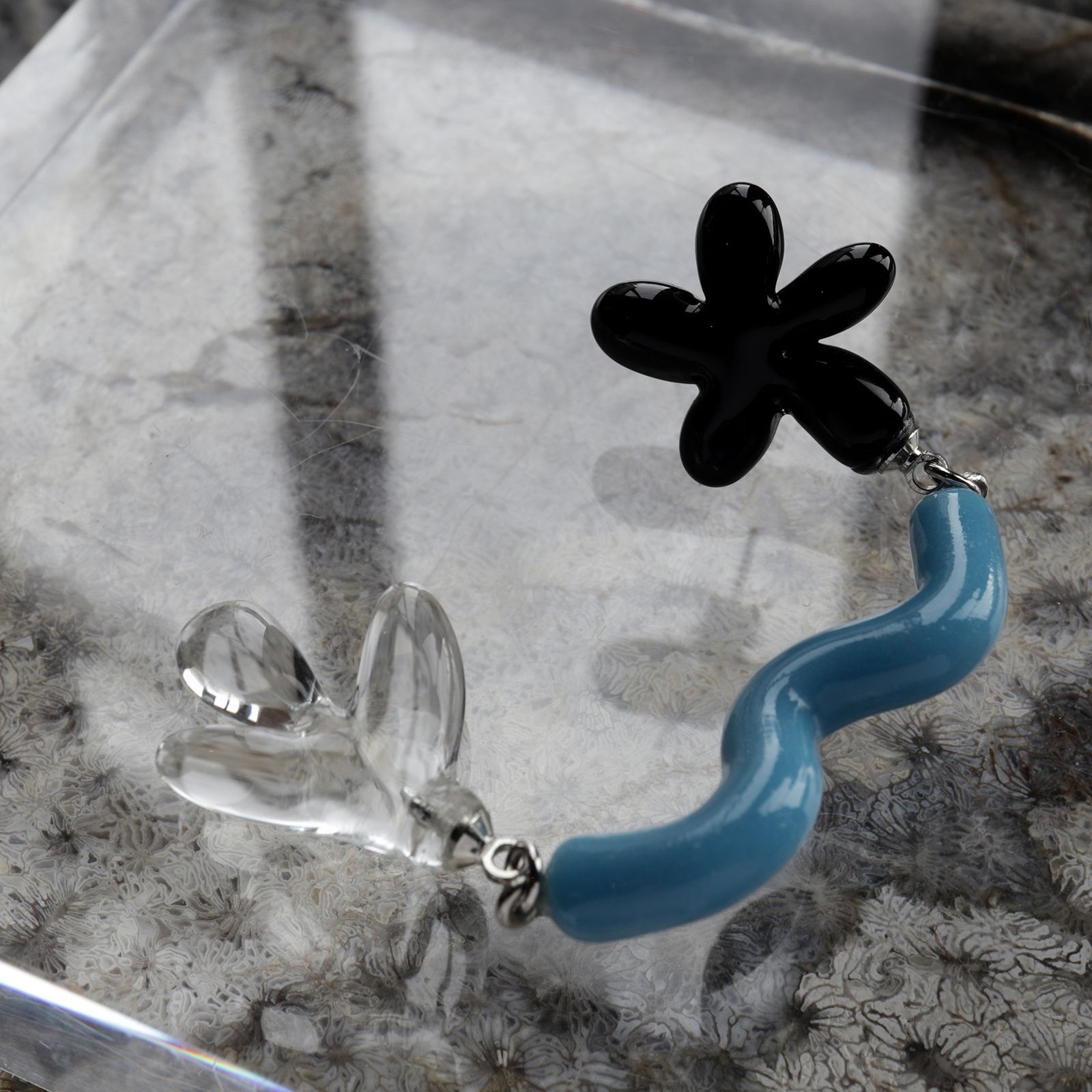 「Matisse Pierce Long」ピアス（片耳） ブラック×クリア