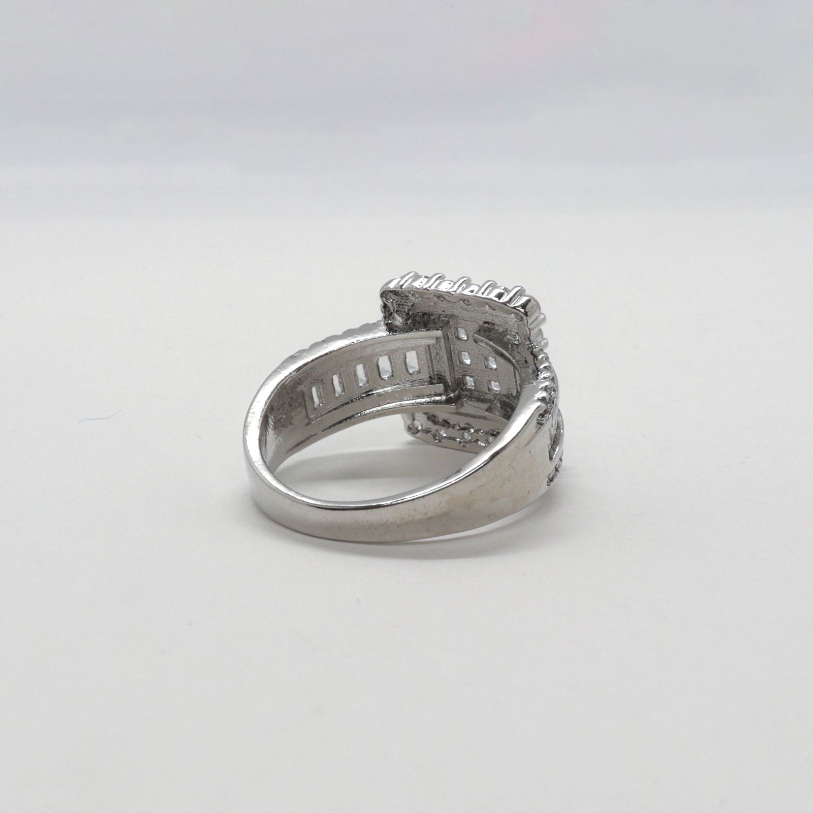 「スクエアゴージャス」デッドストックリング イギリス