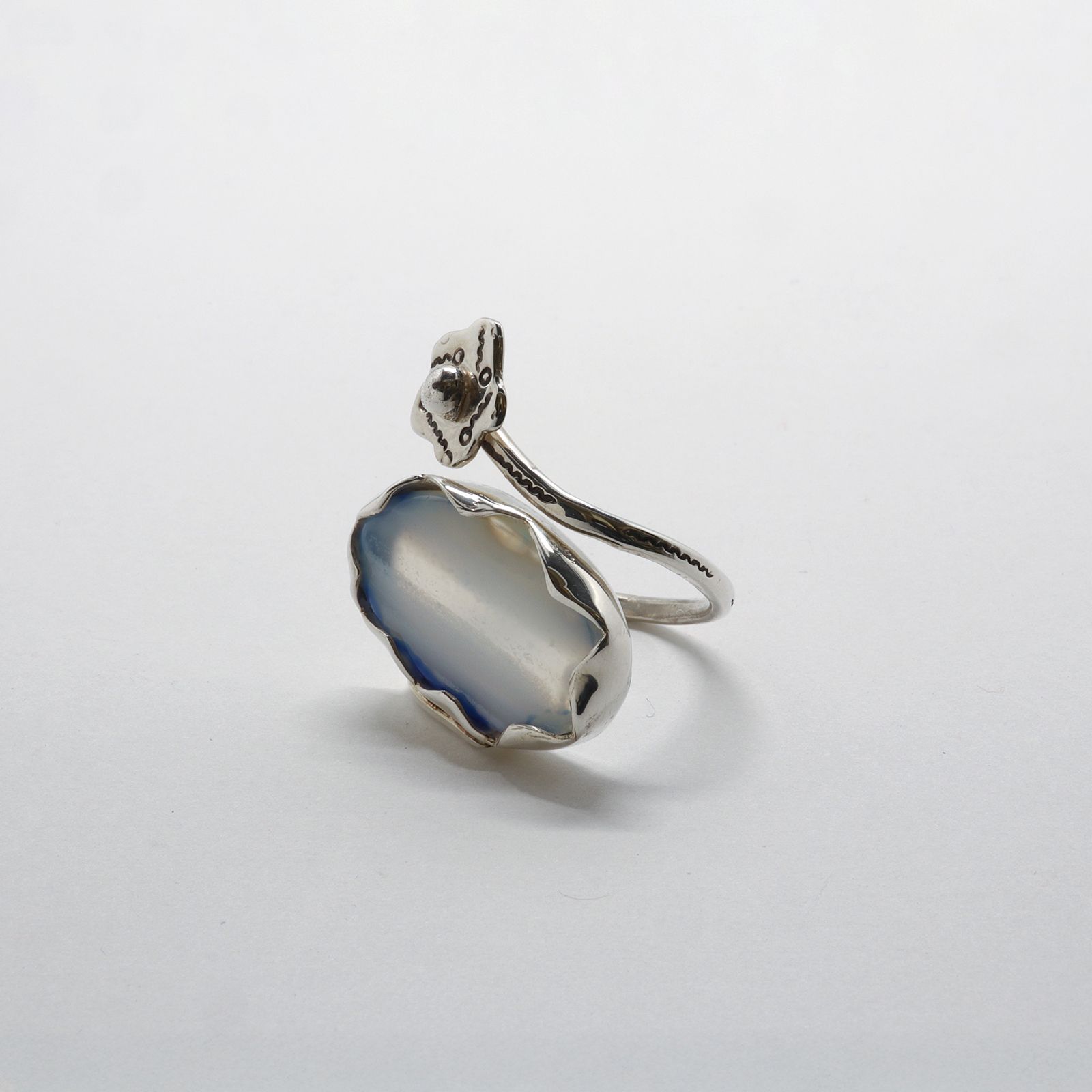 「Agate Flower Ring」リング
