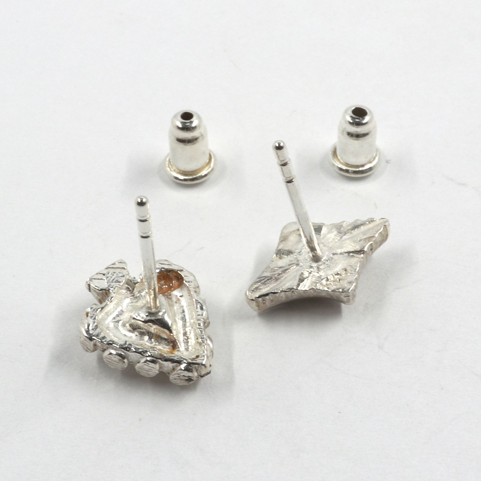 「MINI TRUMP」ピアス
