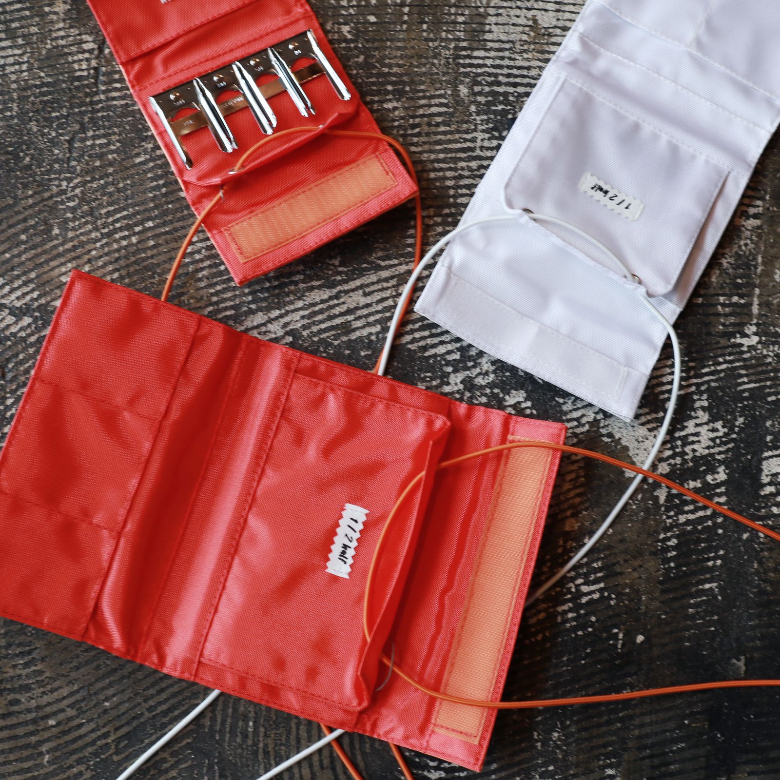 「FLY Long Wallet」ショルダーウォレットXL ホワイト