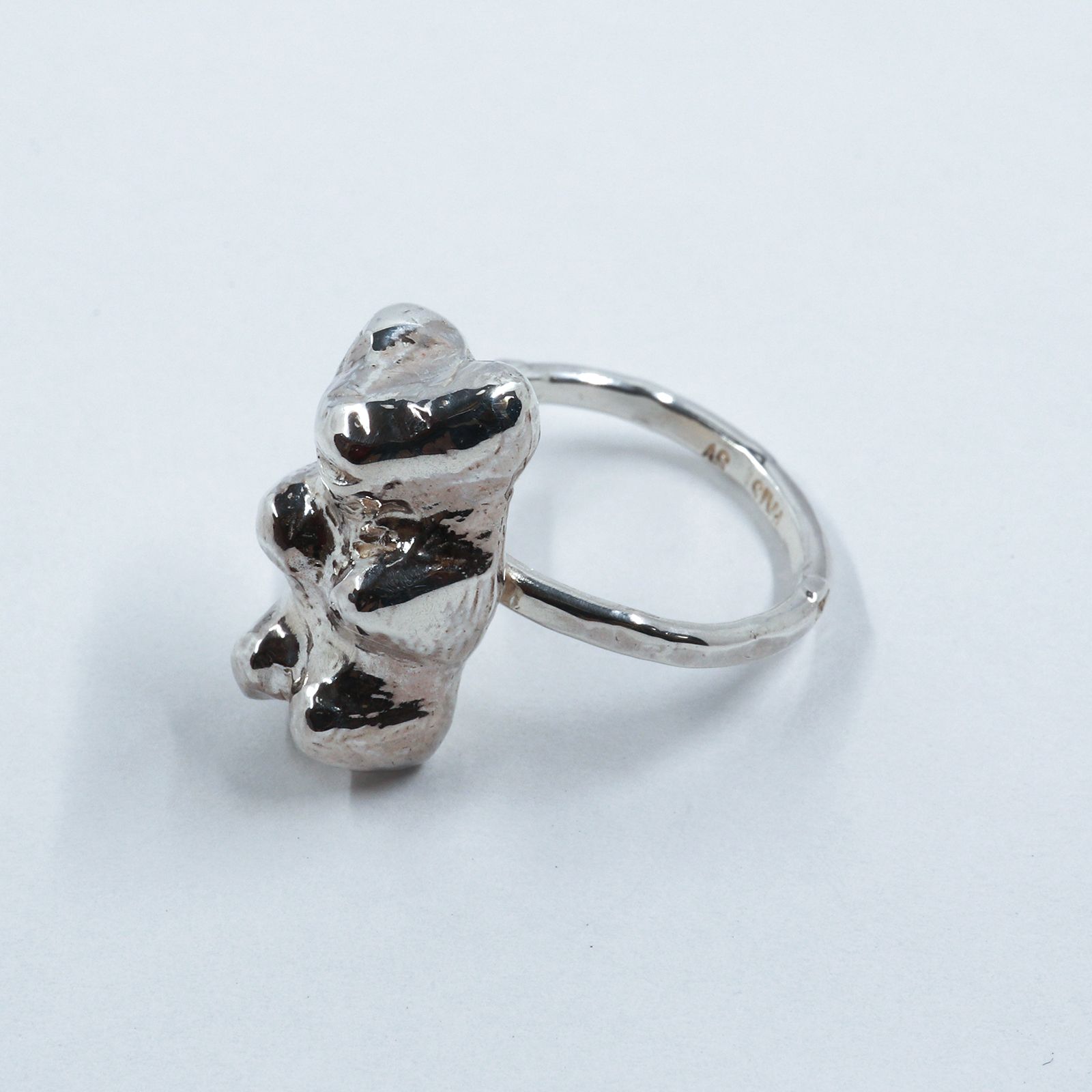 「BEAR RING」リング