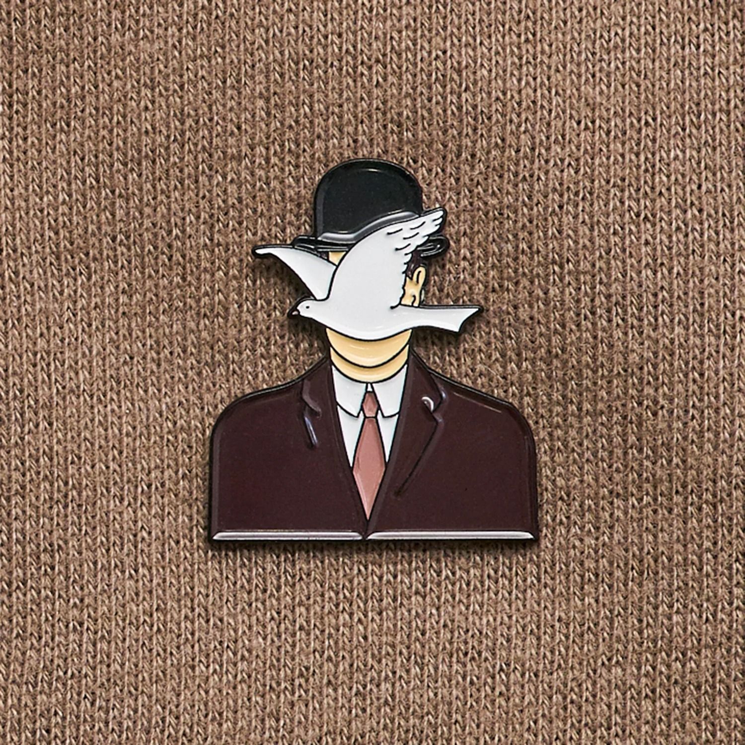 「Dove」ピンズ ルネ・マグリット