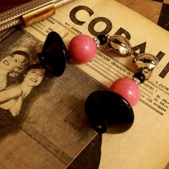 「P&Bキュートスモールデビル」イヤリング フランス