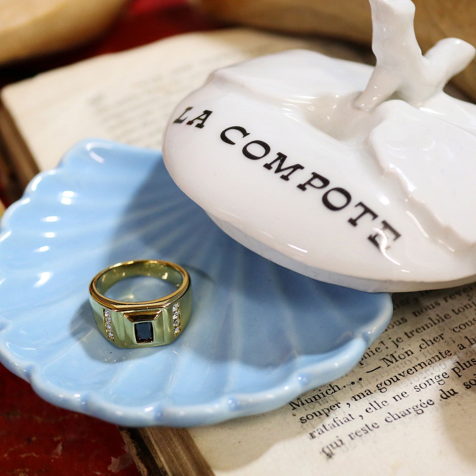 「スクエアブラック」デッドストックリング イギリス