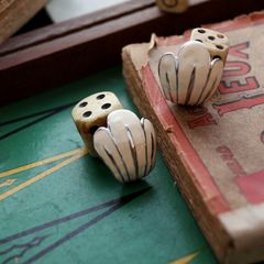 「エナメルリリー」イヤリング フランス ORENA paris