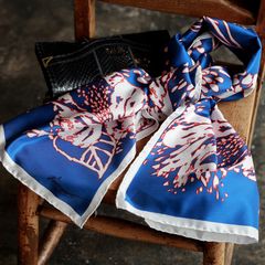 「リフレッシングフラワー ロング」ヴィンテージスカーフ ヨーロッパ