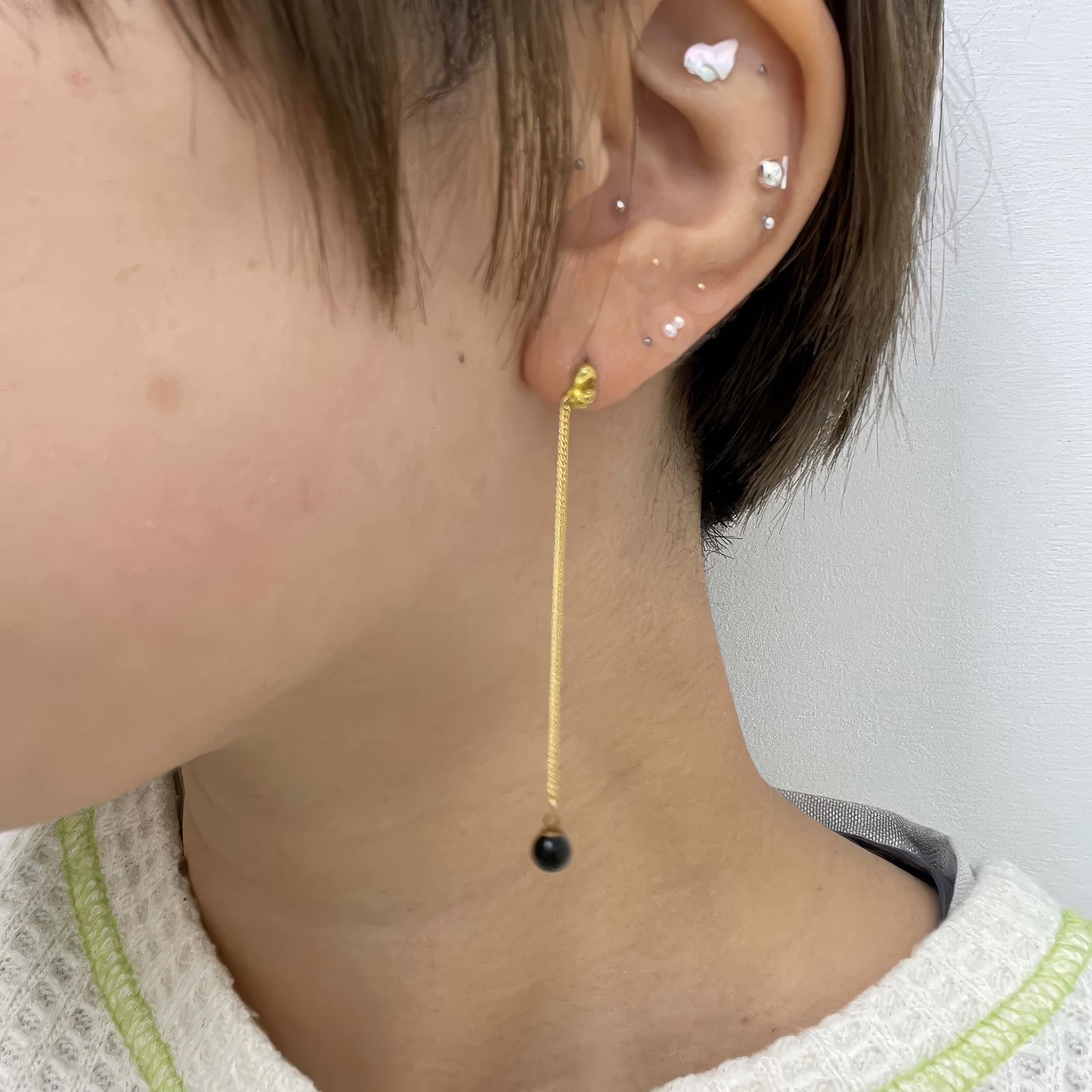 「hypnosis pierce」ピアス ホワイト