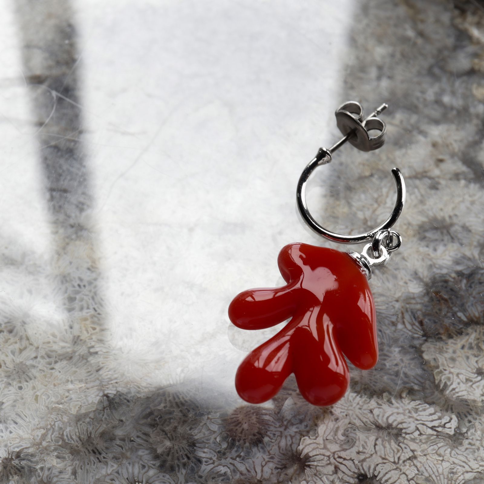 「Matisse Pierce mini」ピアス（片耳） レッド