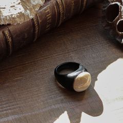 「ブラックホーン＆マザーオブパール」リング