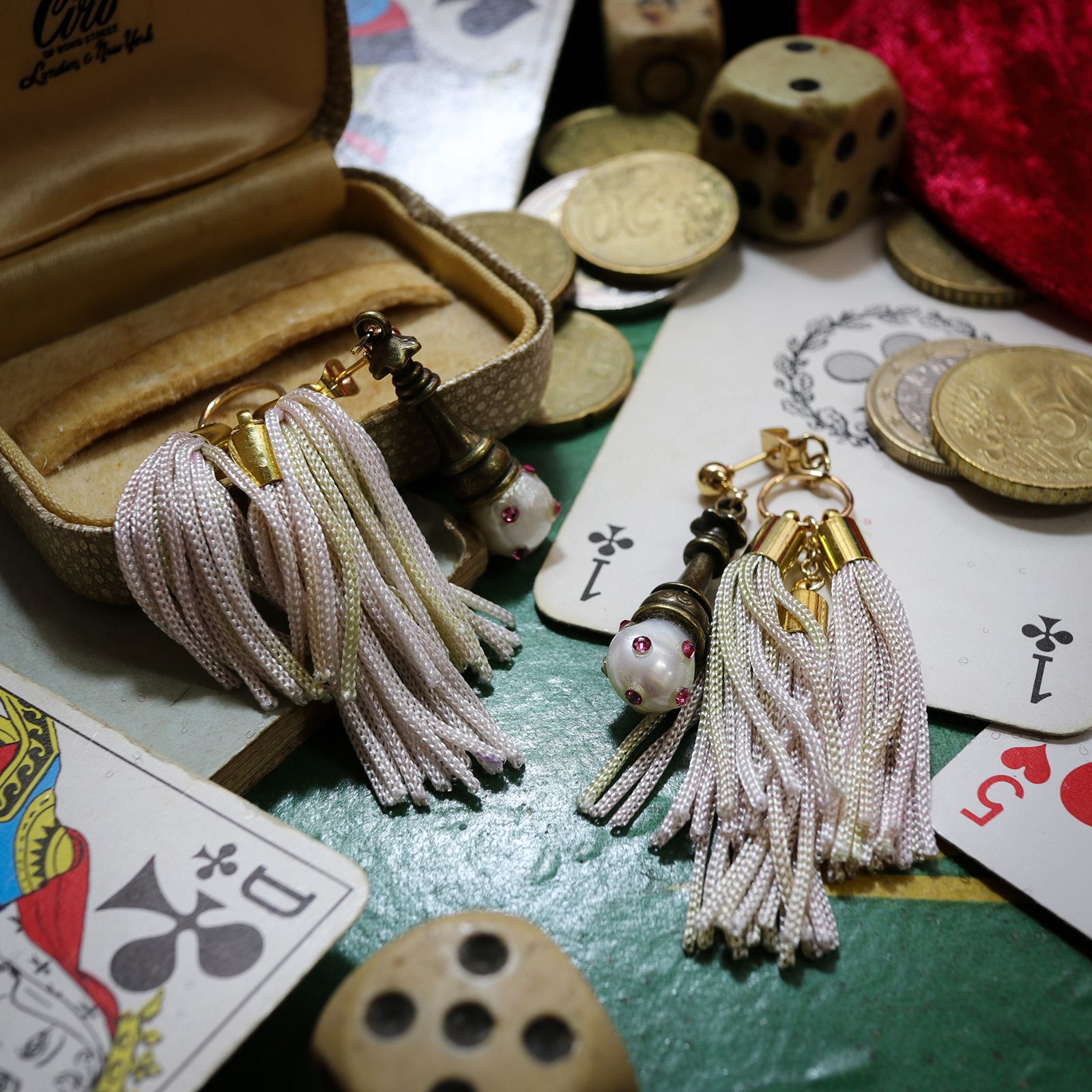 「chess」ピアス【CASINO de sachikosim】