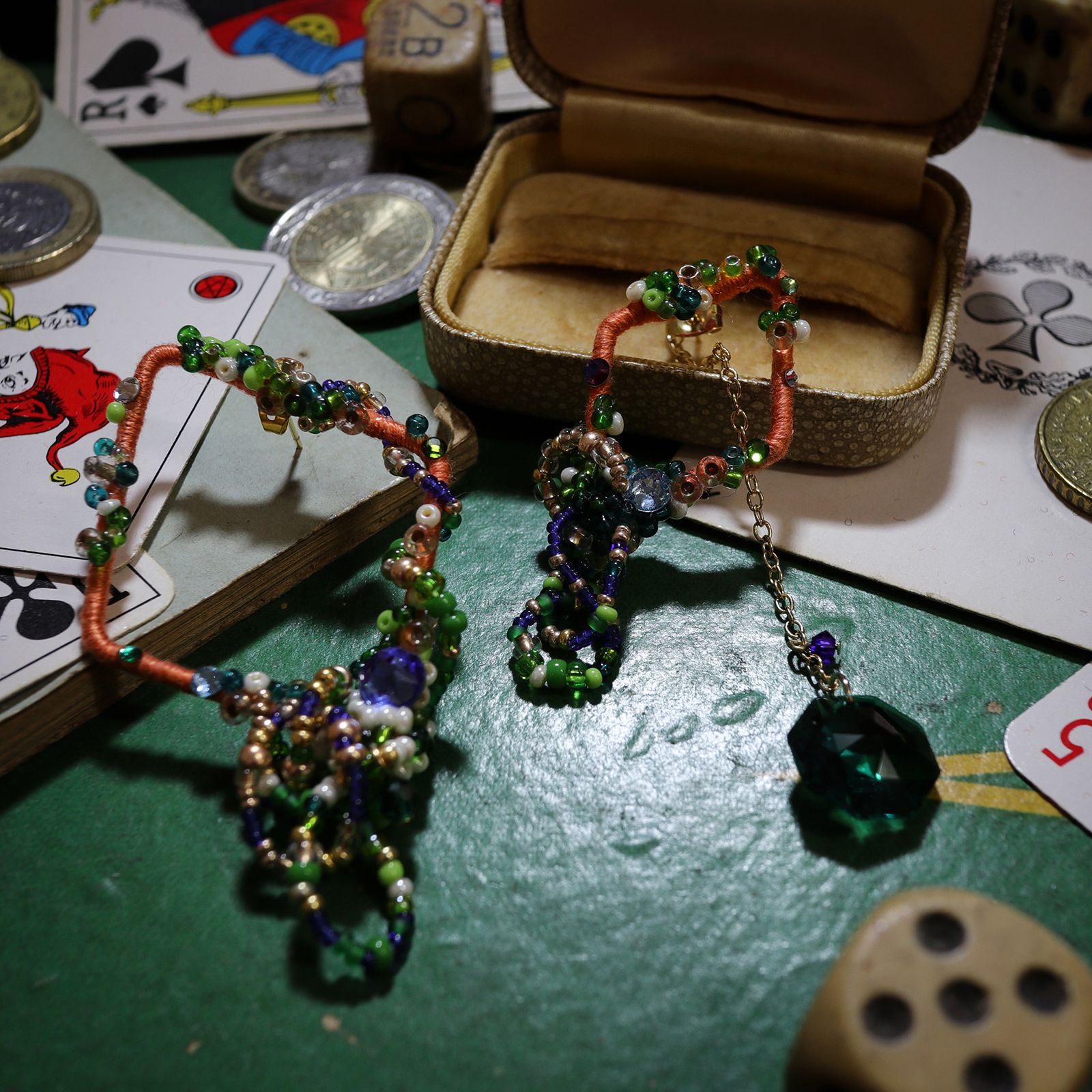 「tresor CADEAUX」ピアス【CASINO de sachikosim】