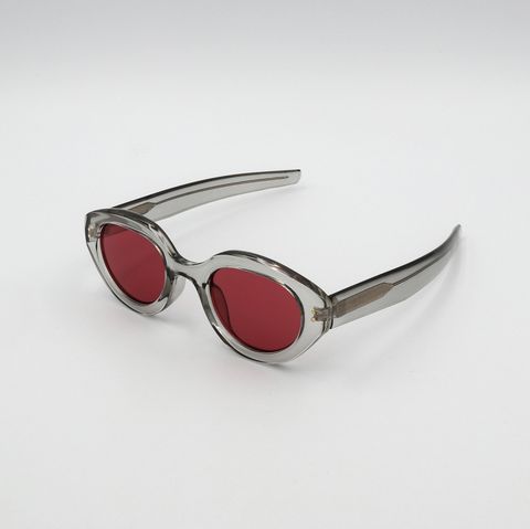 「Vanessa」Sunglasses Gray × Red Lens
