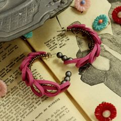 「TOSACA」ピアス