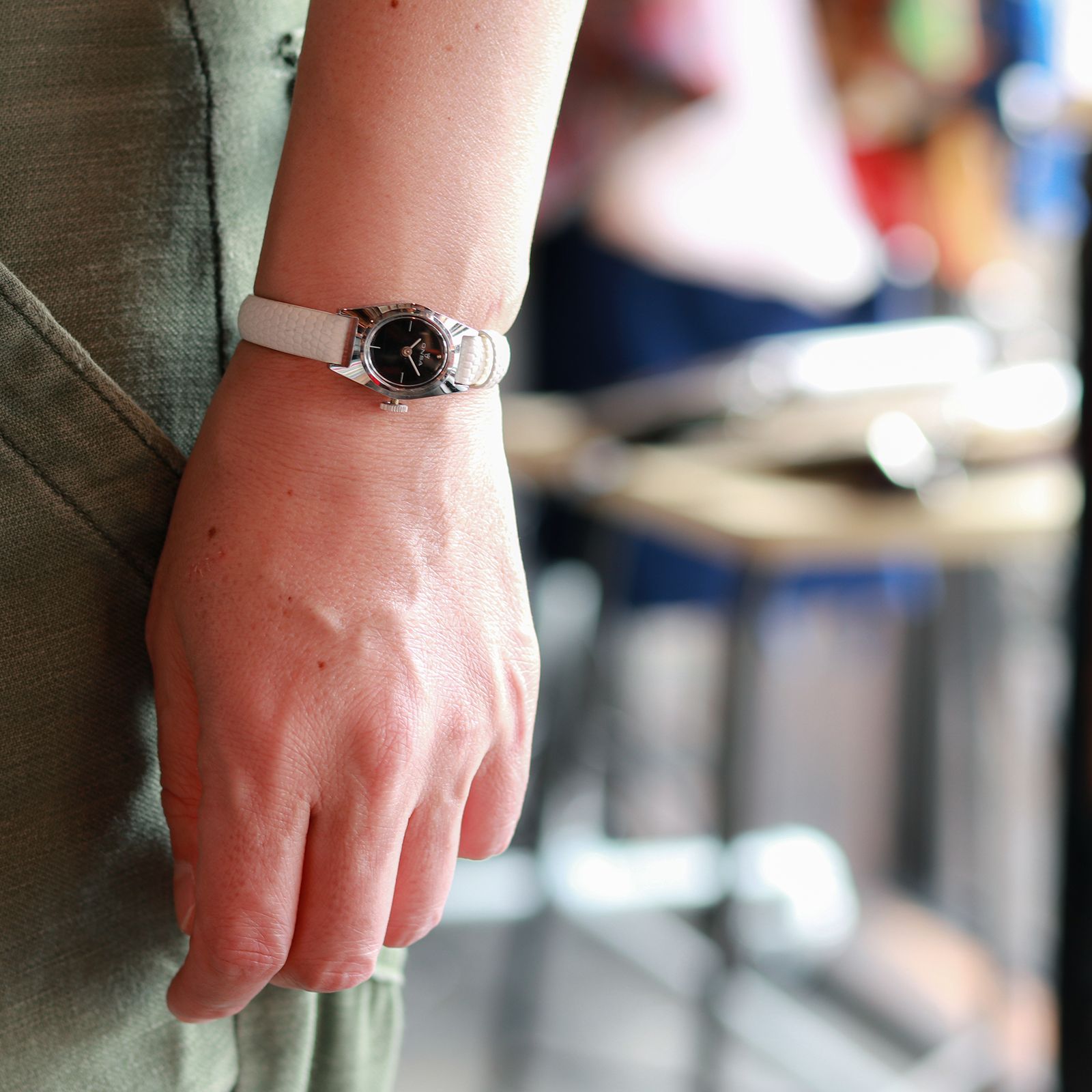 「ONZA」ladies watch デッドストック1950s 手巻き スイス メンズ