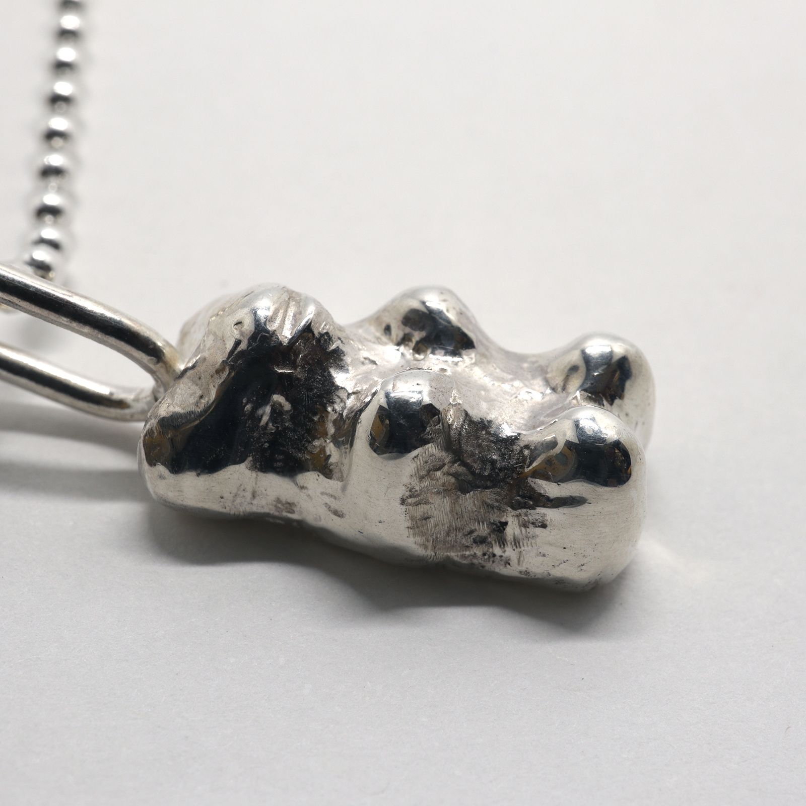 「BAER 3 CHARM NECKLACE」ネックレス