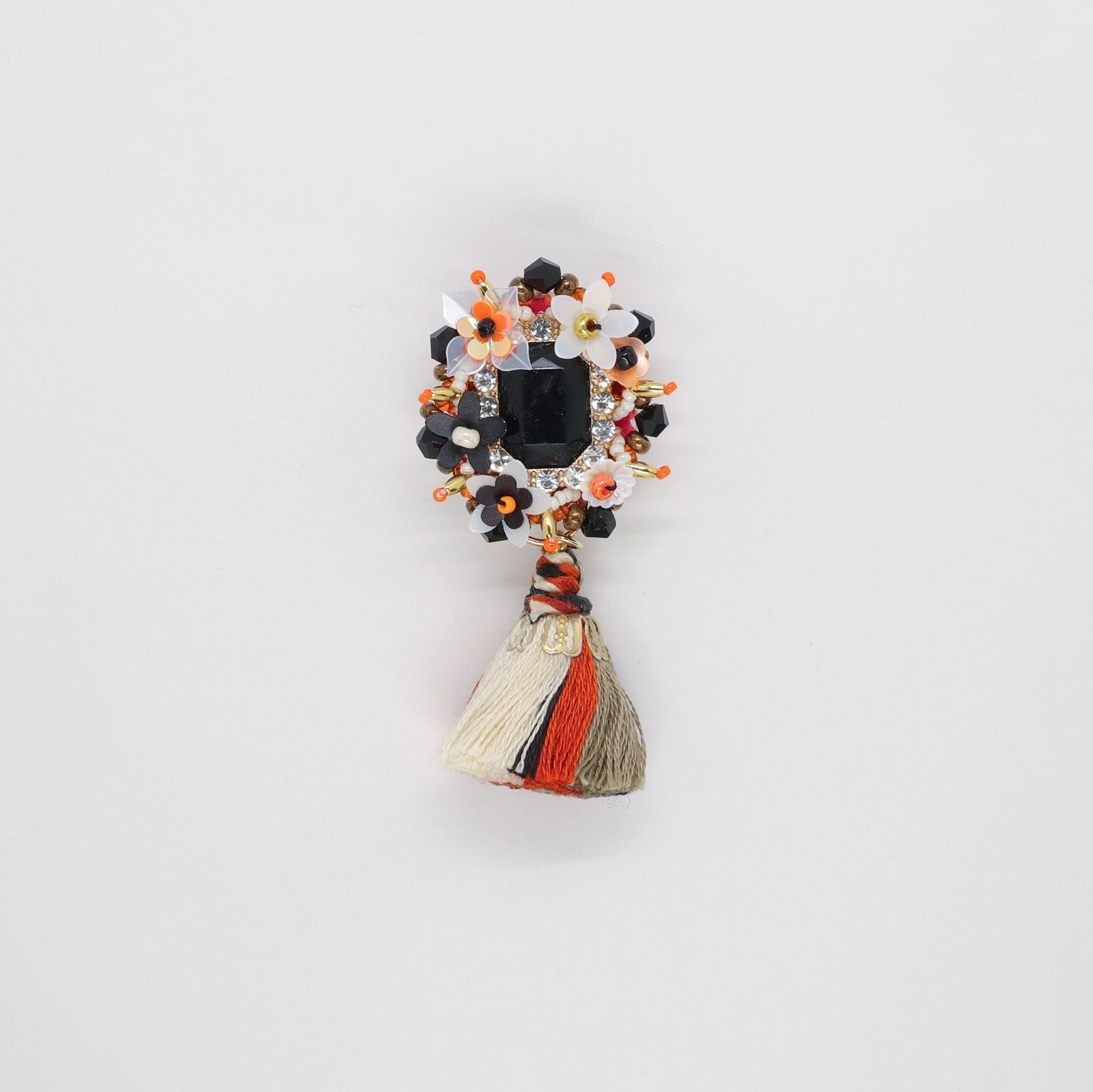 「Le conte de Pamellah Bijoux」ブローチ