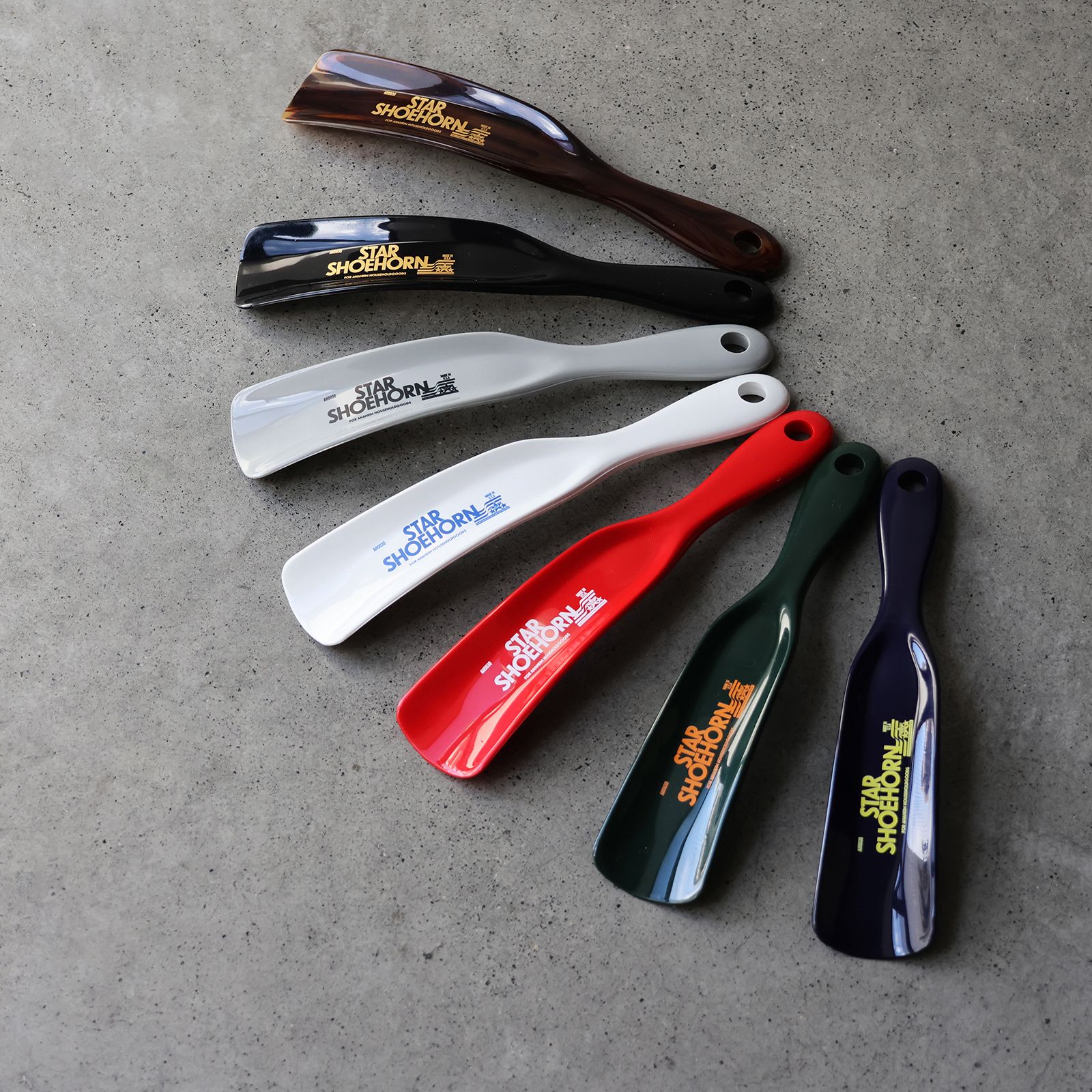 ANAheim STAR SHOEHORN グレー