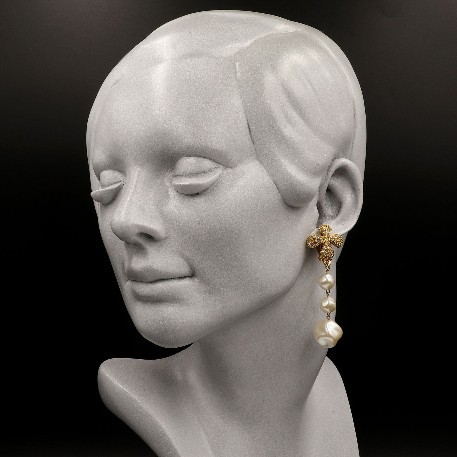 「パールカスケード」イヤリング フランス