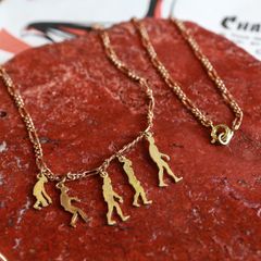 「evolution necklace」ネックレス