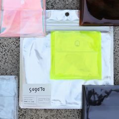 コンビニエンスウォレット（フラット）ブライトイエロー