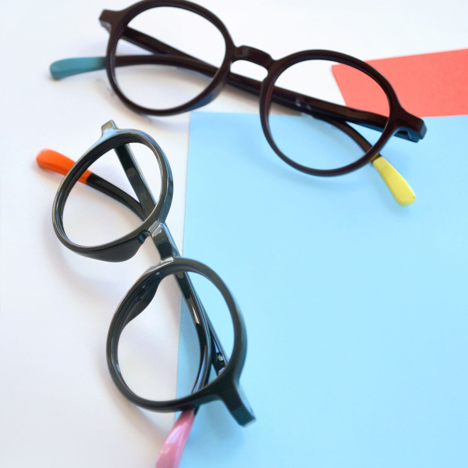 「CIRCLE SLIM」ブルーライトリーディンググラス dark green