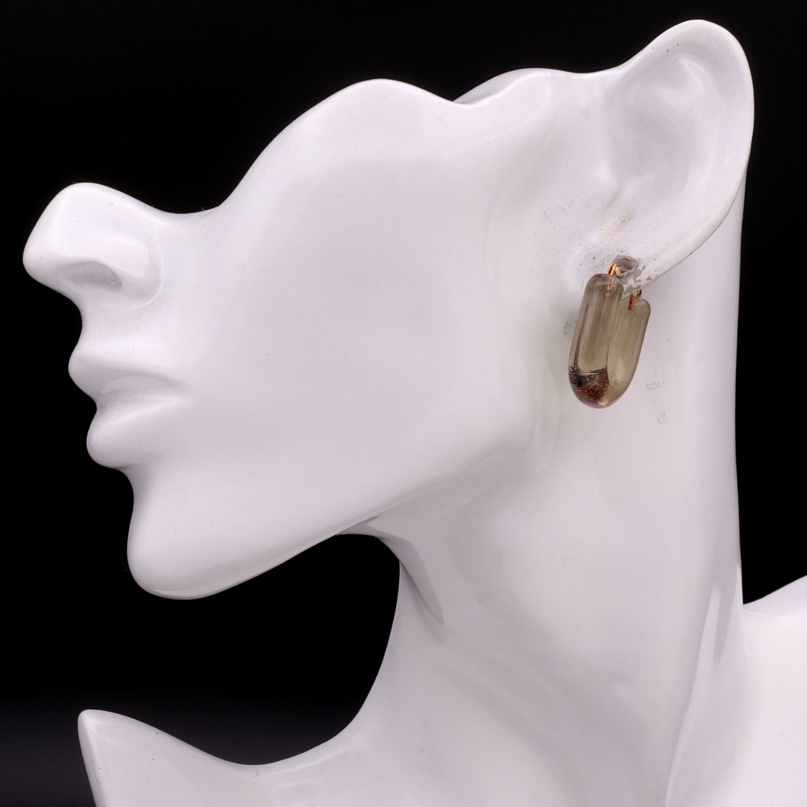 「Glass Hoop "U" Pierce」ピアス(片耳) フェーズ