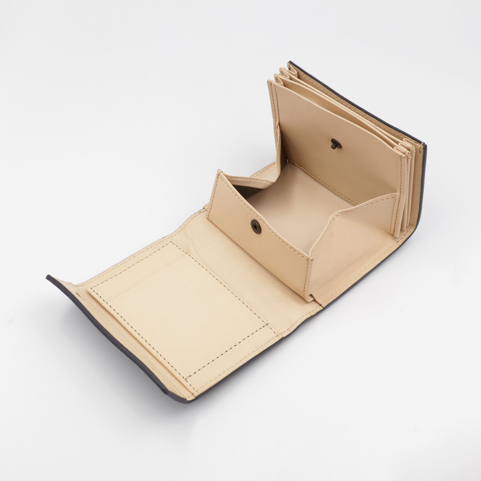 m+ - 「millefoglie II cordovan27」ミニ財布 ネイビー | corne