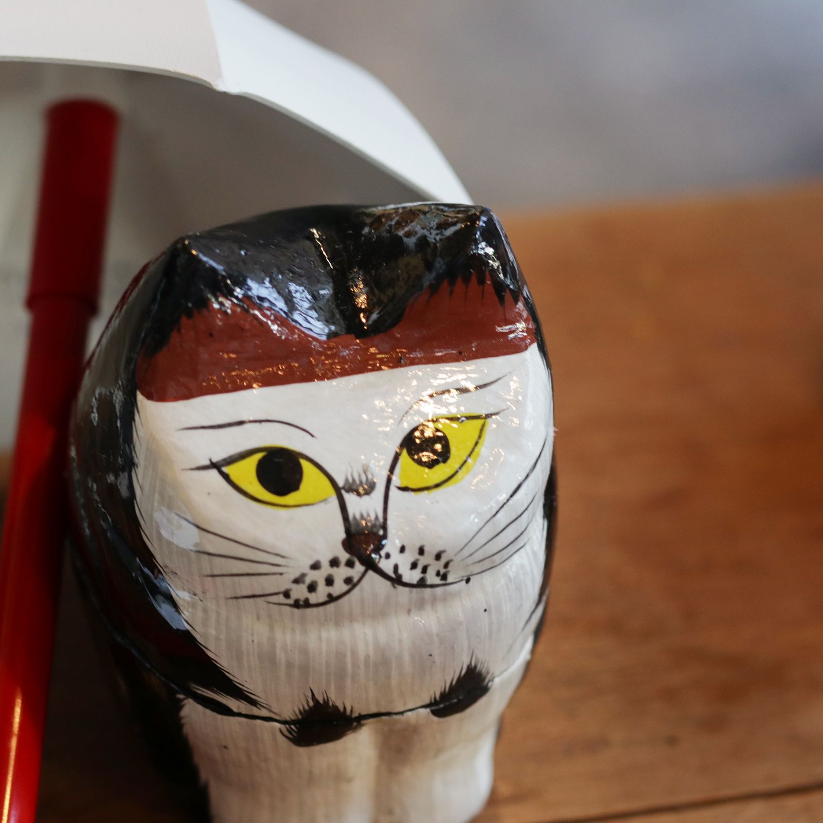 「PAPIER MACHE STANDING CAT」BROWN