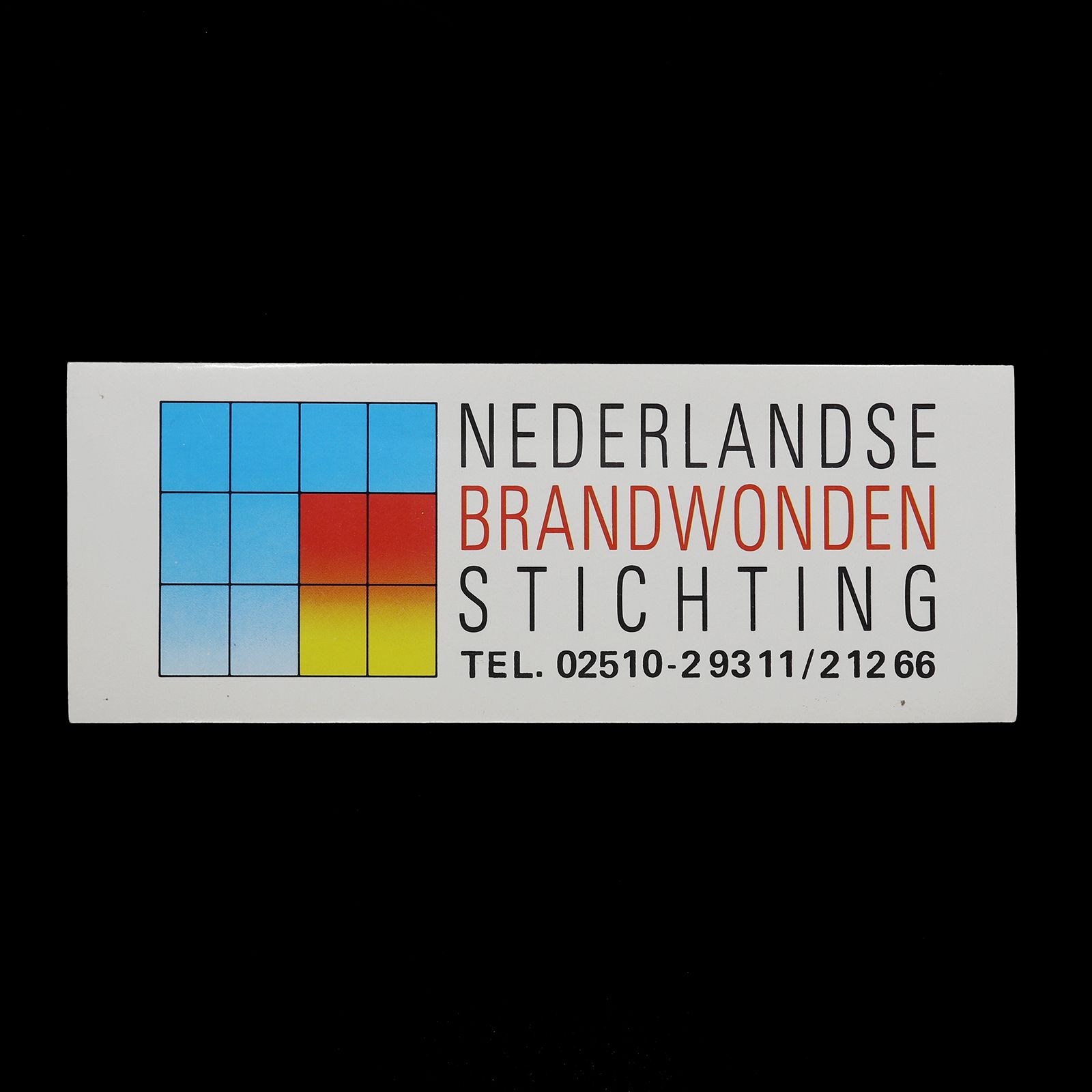 「NEDERLANDSE BRANDWONDEN STICHTING」ヴィンテージステッカー ヨーロッパ