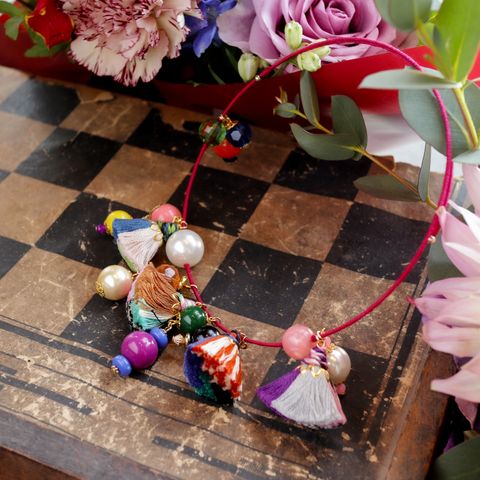 「Le conte de Pamellah」チョーカー