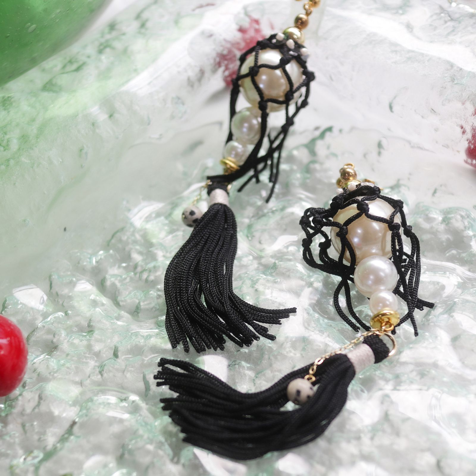 「Fete de l'eau Balise」ピアス